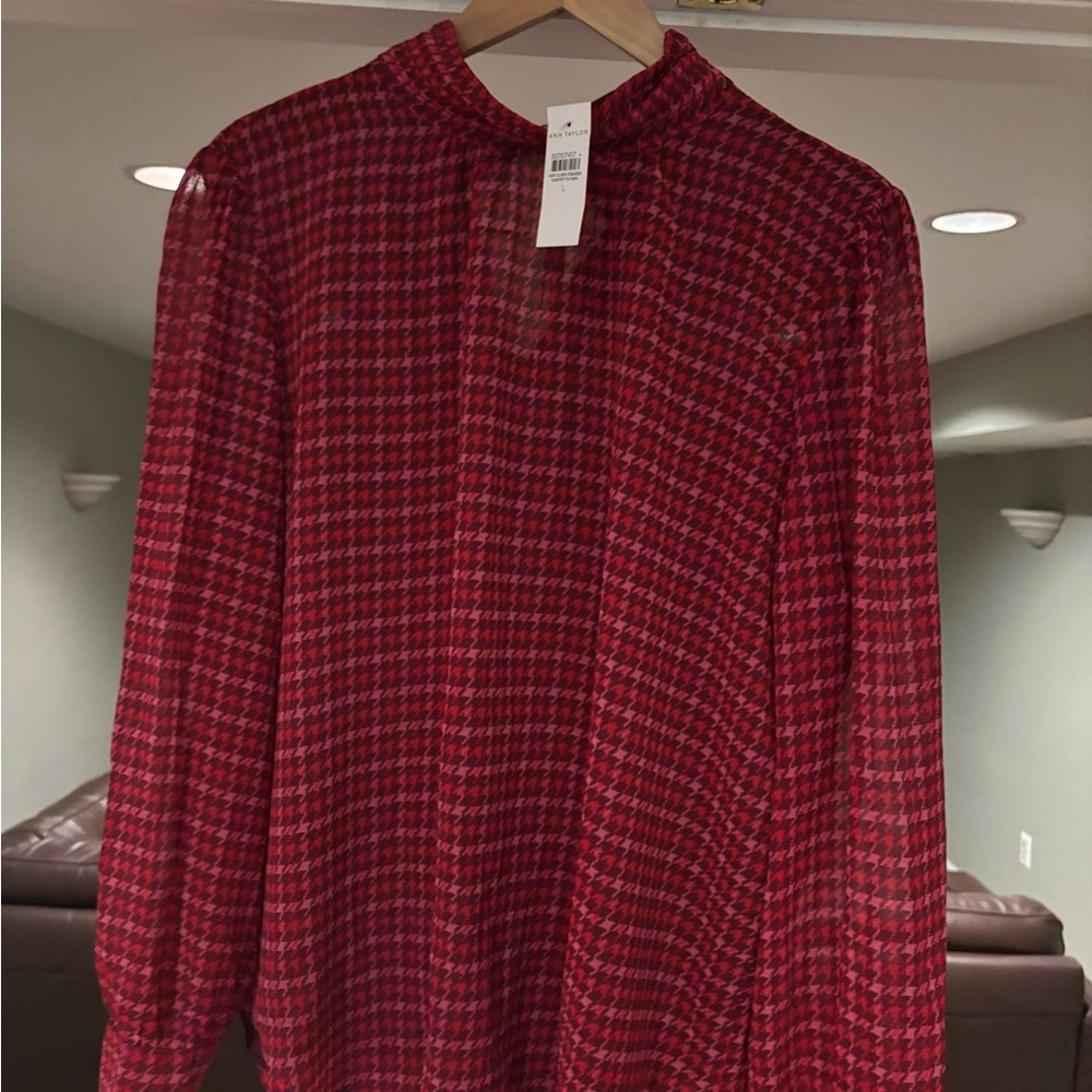 Ann Taylor Red Houndstooth Blouse